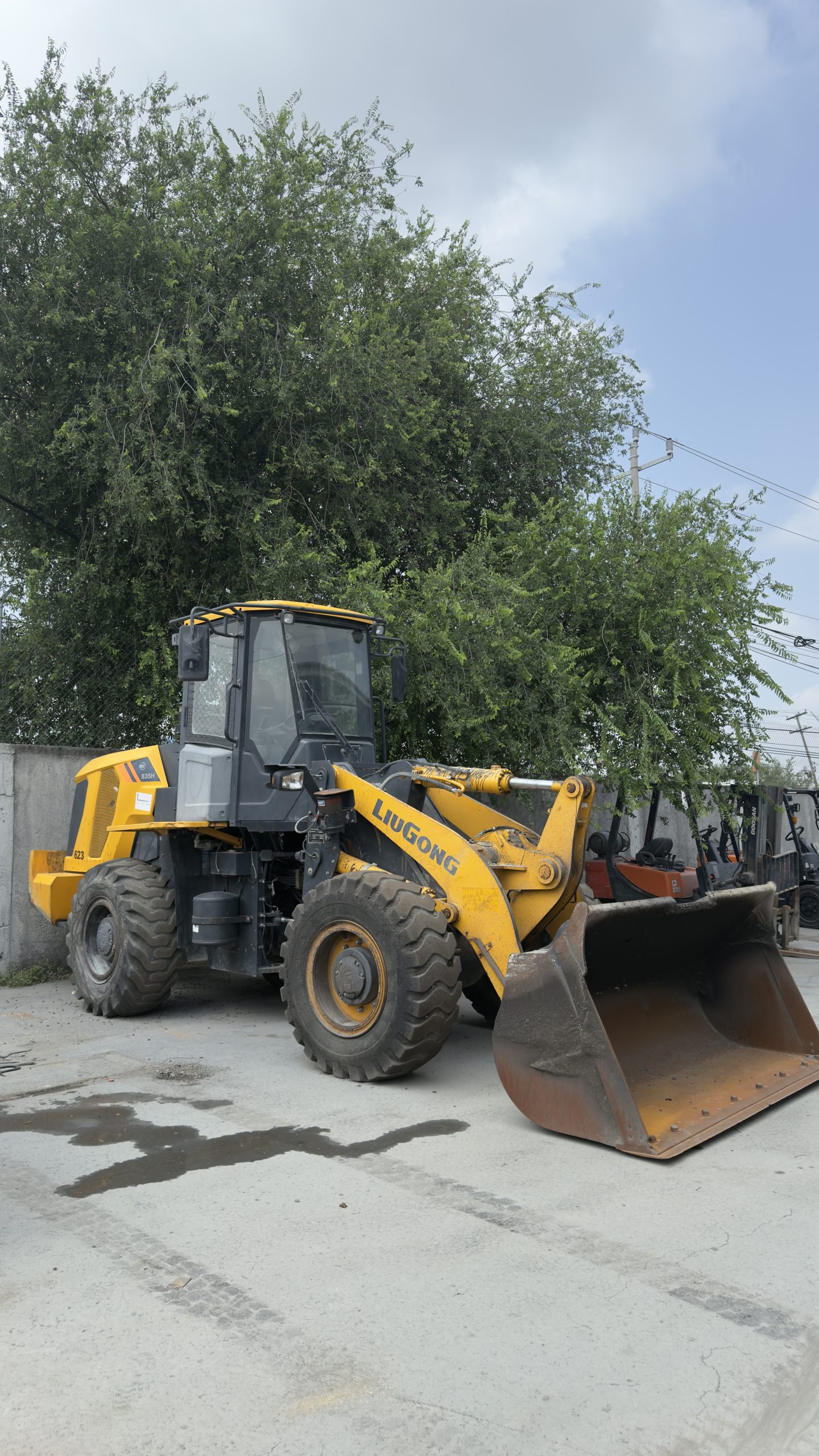 Cargador Frontal 835H