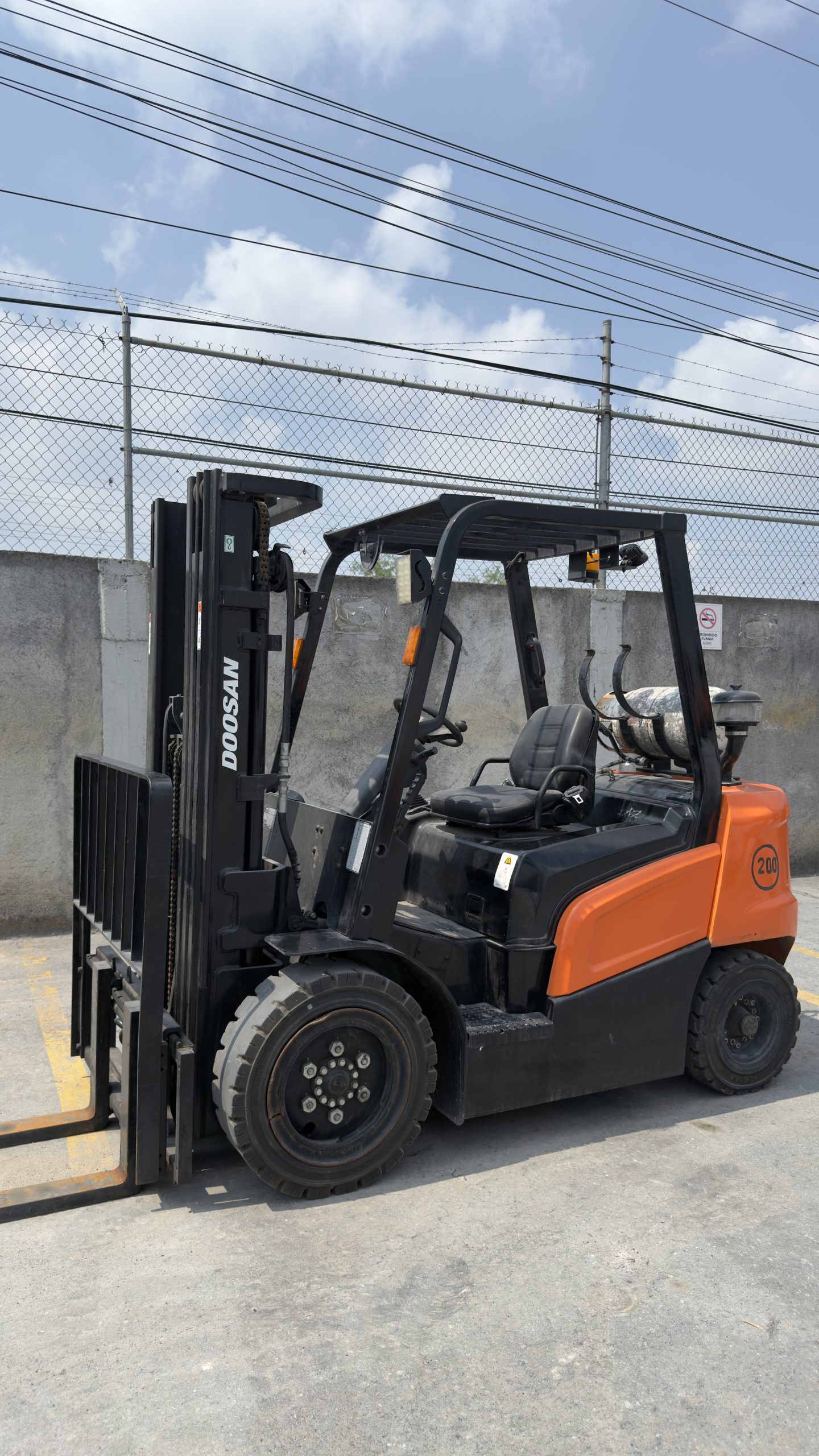 Montacargas G25NXP Gas LP